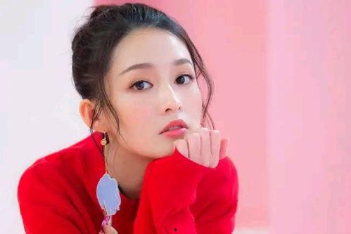 娱乐吃瓜姐李沁